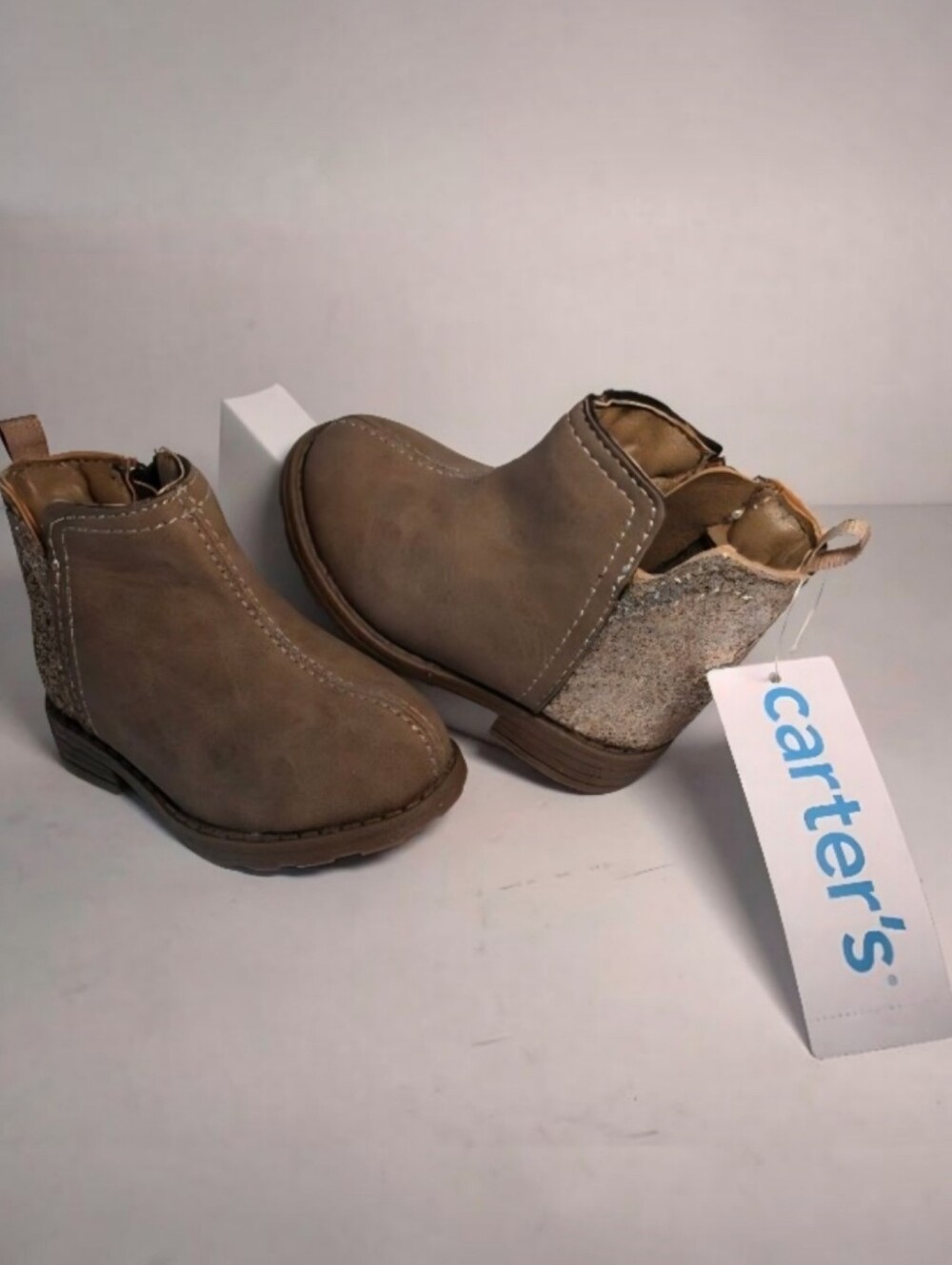 NWT Carter's Toddler Girls Taupe Tan Gold Faux Suede Glitter-Back Booties Size 4